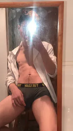 OnlyFans cuenta wannacome2022 avatar 1
