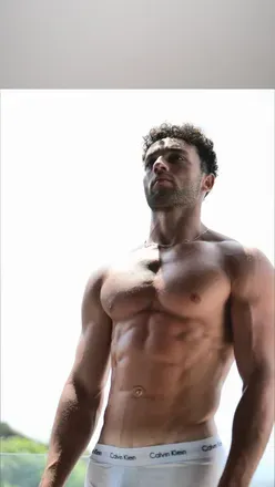 OnlyFans cuenta realnadyrr avatar 1