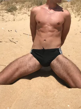 OnlyFans cuenta travelboyxx avatar 1
