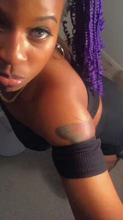 OnlyFans cuenta lyricarose header 2