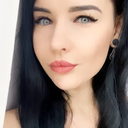 OnlyFans cuenta tattooed_snow_white avatar 1