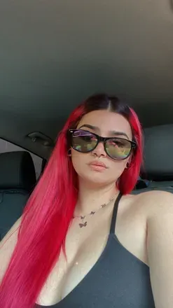 OnlyFans account  xmelanieheartxxx avatar 1