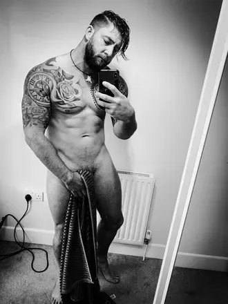 OnlyFans account  viking-harrison avatar 1