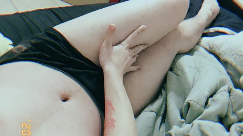 OnlyFans cuenta yogittty header 2
