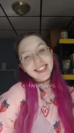 OnlyFans cuenta faebiebunns avatar 1