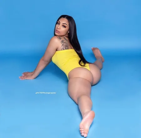 OnlyFans cuenta jessicalashaysecrets header 2