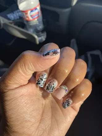 OnlyFans cuenta prettyfeetandtits header 2