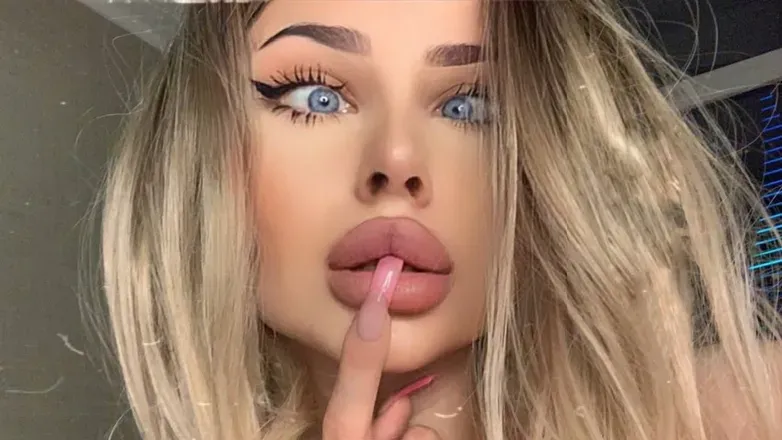 OnlyFans cuenta blondelittlebarbie avatar 1
