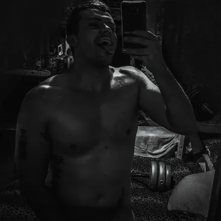 OnlyFans cuenta kmodoxxx header 2