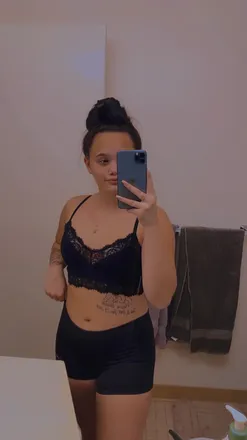 OnlyFans cuenta xshxyla header 2