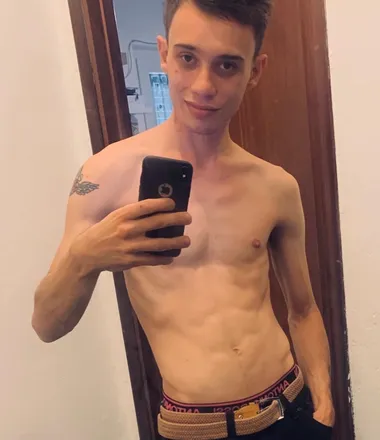 OnlyFans cuenta teenboy995 header 2
