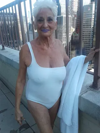 OnlyFans cuenta heyhattiexxx avatar 1