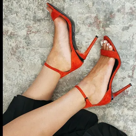 OnlyFans cuenta funfanfeet header 2