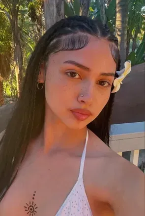 OnlyFans cuenta petitewinniee avatar 1