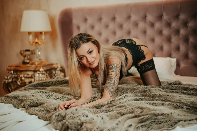 OnlyFans cuenta u213065186 header 2