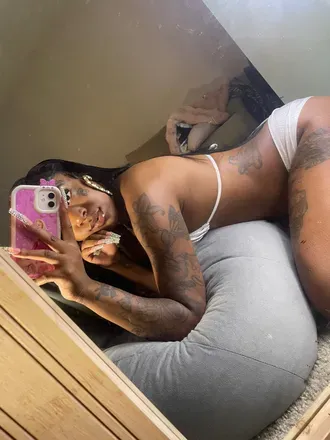 OnlyFans cuenta tinaamontanaaa avatar 1