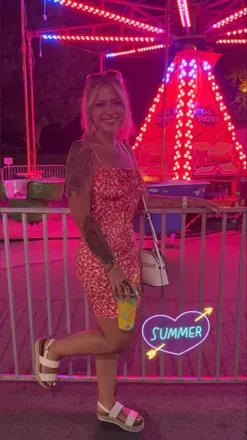 OnlyFans account  juicypeachex avatar 1