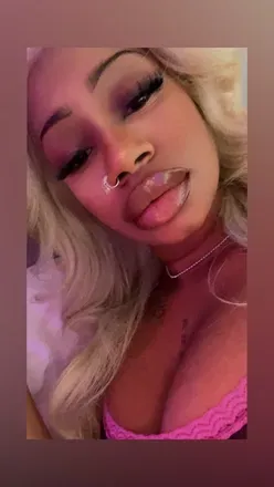 OnlyFans cuenta pebelss avatar 1