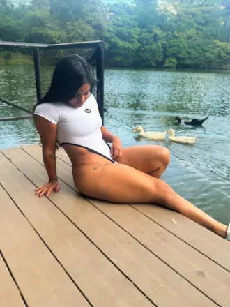 OnlyFans cuenta brunette_deluxe avatar 1