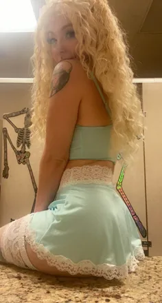 OnlyFans cuenta yourfavoritekitti header 2