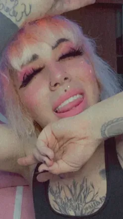 OnlyFans cuenta dirtyolives avatar 1
