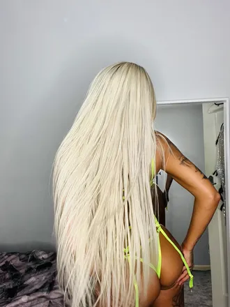 OnlyFans cuenta kiimberlicious header 2