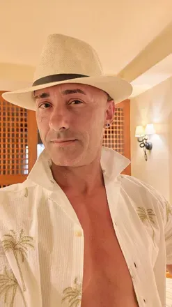 OnlyFans account  mugur avatar 1