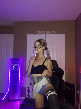 OnlyFans cuenta troublesow header 2