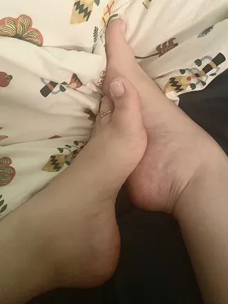 OnlyFans cuenta twinkletoesflirt header 2
