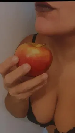 OnlyFans cuenta latinakarennina avatar 1