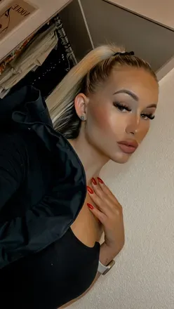 OnlyFans cuenta peachyhills avatar 1