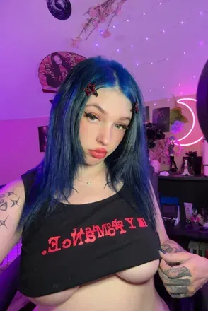OnlyFans account  demonbratbaby avatar 1