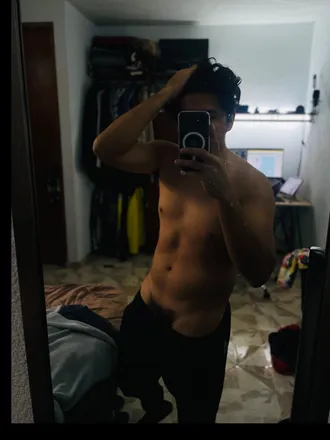 OnlyFans cuenta girvs_dr19 header 2