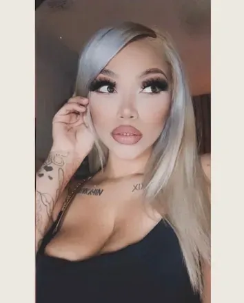 OnlyFans de loveelye