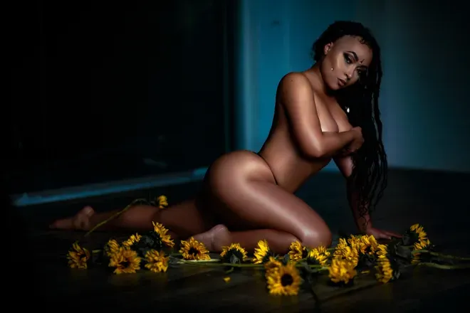 OnlyFans account  whoizskittlez header 2