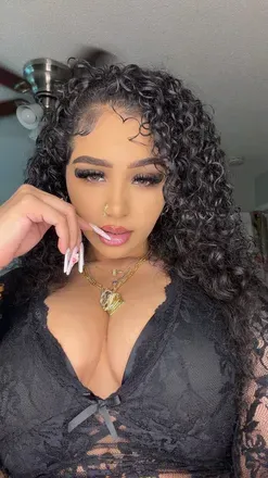 OnlyFans cuenta finesselikeari avatar 1