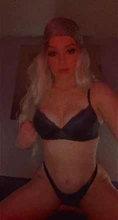 OnlyFans account  snowbunnyemilia avatar 1