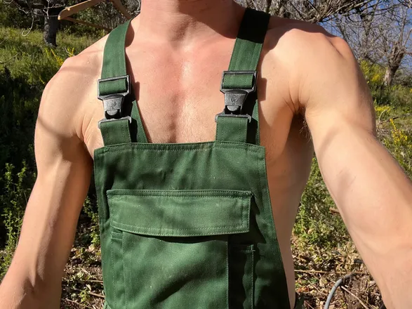 OnlyFans account  isaacgardener header 2