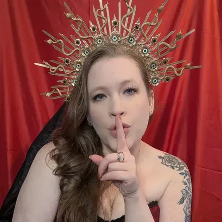 OnlyFans account  sarasitwell avatar 1