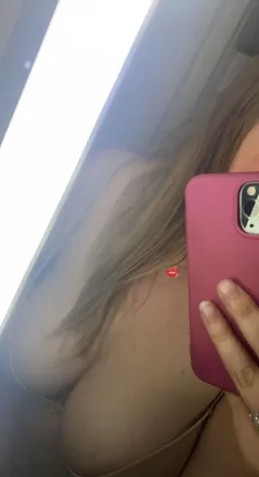 OnlyFans cuenta saramarkus header 2