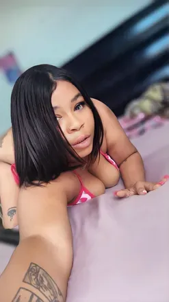 OnlyFans cuenta therealjadepr avatar 1