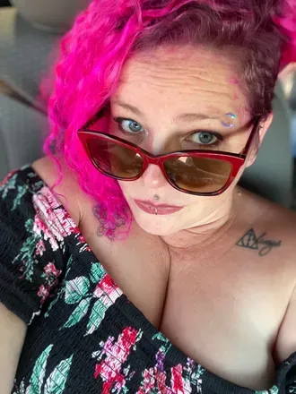 OnlyFans cuenta yourmrsrobinson avatar 1
