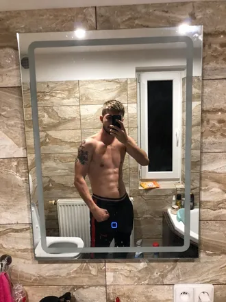 OnlyFans cuenta xyz_tadeas header 2