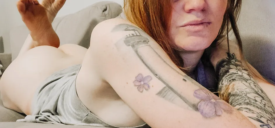 OnlyFans account  pregnantinpanties header 2