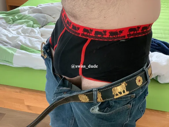 OnlyFans cuenta swiss_dude header 2