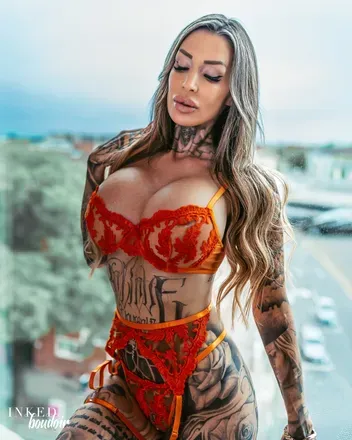 OnlyFans of amanda_hard