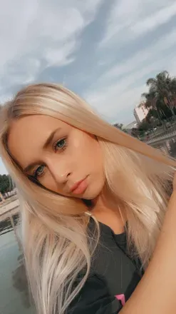 OnlyFans cuenta expensivequeen avatar 1