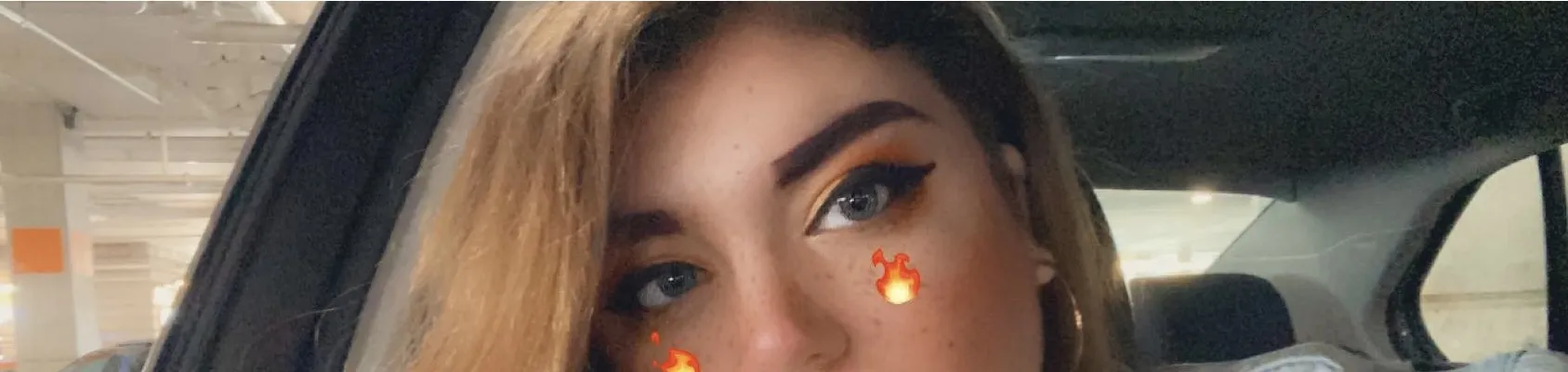OnlyFans cuenta cheek2cheeksmile header 2