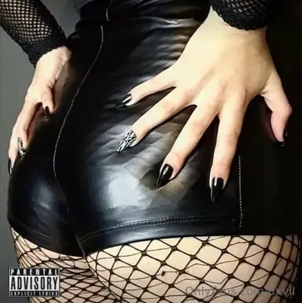 OnlyFans account  dxvil avatar 1