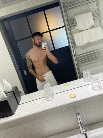 OnlyFans cuenta rennocekul header 2